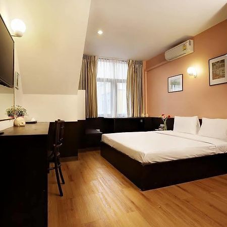 Baan Namtarn Guest House Bangkok Zewnętrze zdjęcie